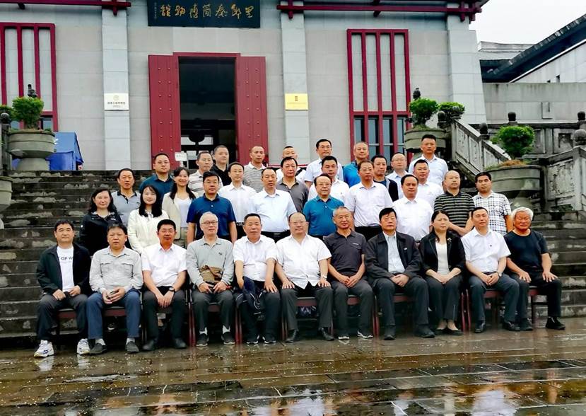 说明: ffffa27073e124d5018e90f8ce00a3d