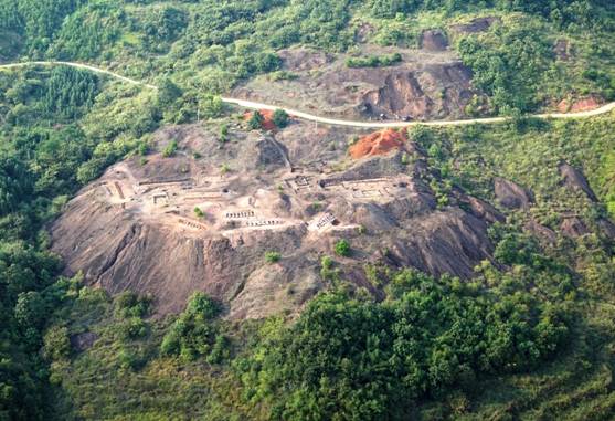 图一 桐木岭遗址.jpg