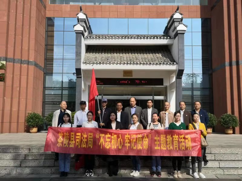说明: 说明: 4dd8ffdd484431f13a5f73fb200aaf8
