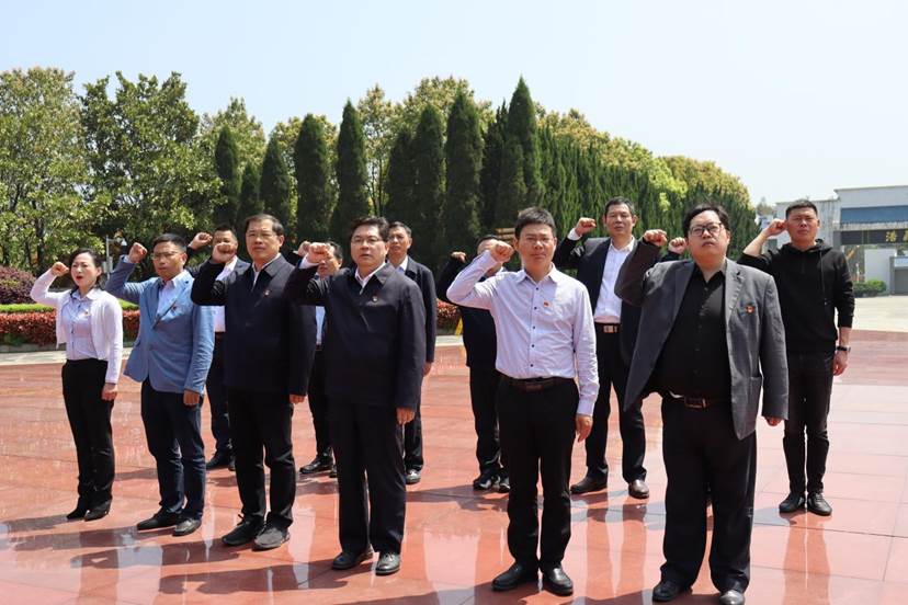 说明: 20210328隋忠诚副省长来馆3 说明: 20210328隋忠诚副省长来馆3